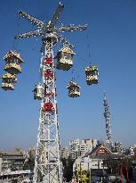 Hanayashiki amusement park in Tokyo