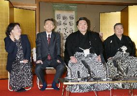 Sumo: Asanoyama's promotion to ozeki