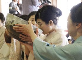 New Year's big bowl tea ceremony at Nara temple