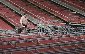 Sumo: Spring turnament without spectators