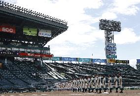 Baseball: High school baseball at Koshien Stadium