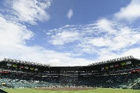 Baseball: High school baseball at Koshien Stadium