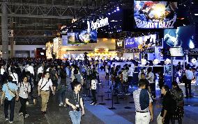 Tokyo Game Show 2016 begins