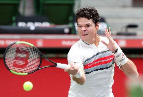 Raonic advances to Japan Open 2nd round