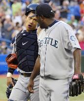 Jojima gets 3 hits, Ichiro held hitless