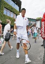 Nishikori withdraws from Wimbledon before 2nd round