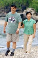 Escaping overseas to seek richer life