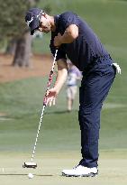 Adam Scott uses anchored putter at Augusta National ahead of ban