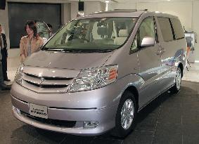 Toyota releases hybrid version of Alphard minivan