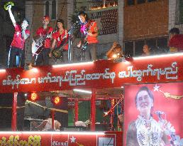Myanmar's main opposition party holds pre-election rally in Yangon