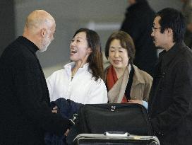 Doctor returns to Japan after release from abduction in Ethiopia