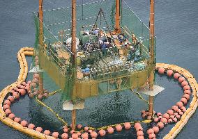 Seabed-boring survey off Henoko resumed