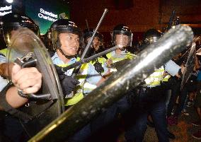 Hong Kong protesters install barricade