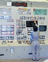 Utility shows procedures for resuming Sendai reactor