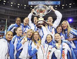 Volleyball: Unbeaten Italy wins women's World Cup