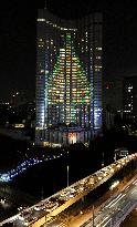 Christmas tree appears on Tokyo hotel