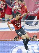 Soccer: Kashima crush holders Gamba to win 6th Nabisco Cup title