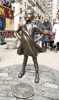 "Fearless Girl" statue to stay on Wall Street until March 2018