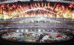 (9)Biggest Olympic Games open in Athens amid tight security