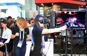 Consumer electronics show begins in Shanghai