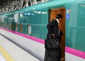 Hokkaido Shinkansen has nearly 30,000 passengers in 1st 3 days