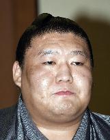 Sumo: Takanoiwa retires after assaulting stablemate
