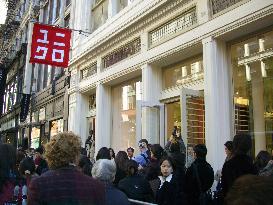 Uniqlo opens flagship store for full-scale foray into U.S.