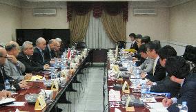 Japan, Iraq discuss oil field