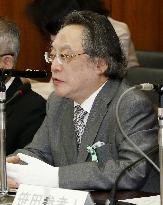 Keio professor attends lower house constitutional panel meeting