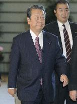 Kan meets with Ozawa on Diet testimony over money scandal