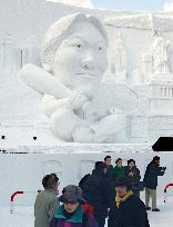 (3)Sapporo Snow Festival begins with security tightened