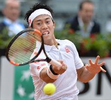 Nishikori breezes into Italian Open quarterfinals