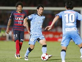 Soccer: Kawasaki thump Kashima to hand Antlers boss Oiwa 1st loss
