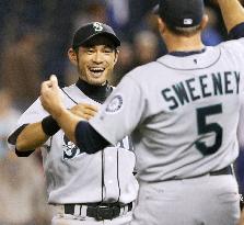 Seattle Mariners' Ichiro 2-for-5 against Kansas City Royals