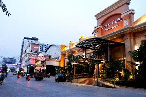 Cambodia border city becomes popular casino destination for Thais