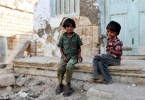Children in western Indian city