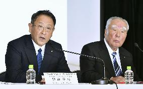 Toyota, Suzuki to start business tie-up talks to survive global race