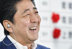 Gov't gained mandate for "Abenomics," sales tax hike delay: Abe