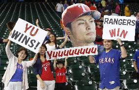 Baseball: Darvish earns 6th win as Rangers beat Astros