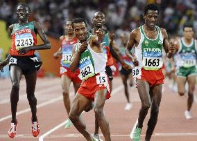 Ethiopia's Bekele wins men's 10,000-meter final
