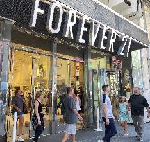 Forever 21