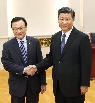 China willing to mend ties with S. Korea, Xi tells special envoy