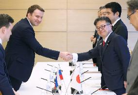 Russian economic minister eager to bolster trade with Japan