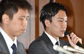 Momota, Tago apologize for gambling at illegal casinos