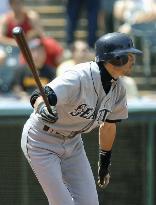 Mariners beat Indians