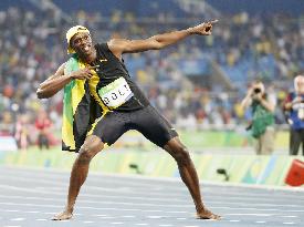 Olympics: Bolt completes unprecedented 100m three-peat