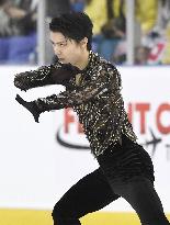 Figure skating: Hanyu wins Autumn Classic