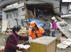 M6.7 quake hit Nagano, central Japan