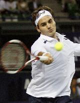 Federer hammers Moodie to make Japan Open q'finals