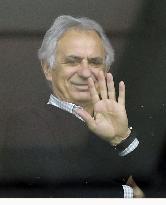 New Japan manager Halilhodzic watches J-League game